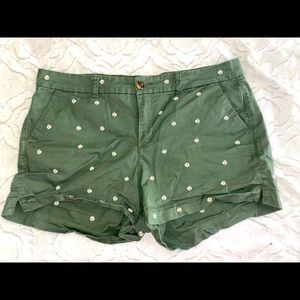 Old Navy Everyday Shorts mid-rise